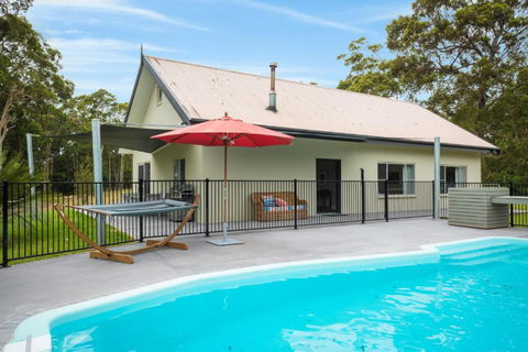 Bush Retreat With Private Pool - Sunshine Coast Guide 2