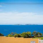 Countess Court Unit Great Ocean Views - Sunshine Coast Guide 0
