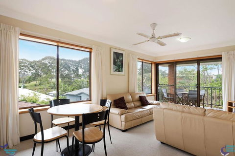 Bayview Unit Stunning Inlet Views - Sunshine Coast Guide 5