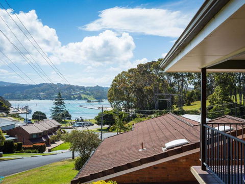 Bayview Unit Stunning Inlet Views - Sunshine Coast Guide 3