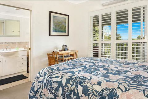 Avocado Grove B & B - Sunshine Coast Guide 6