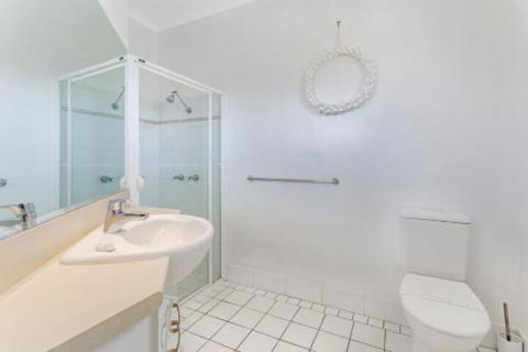 Zenith Unit 7 Shoal Bay - Sunshine Coast Guide 3