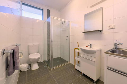 Getaway Villas Unit 38 5 1 Bedroom Self Contained Accommodation - Sunshine Coast Guide 7