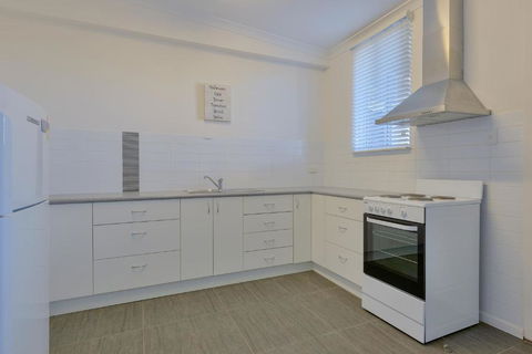 Getaway Villas Unit 38 5 1 Bedroom Self Contained Accommodation - Sunshine Coast Guide 6