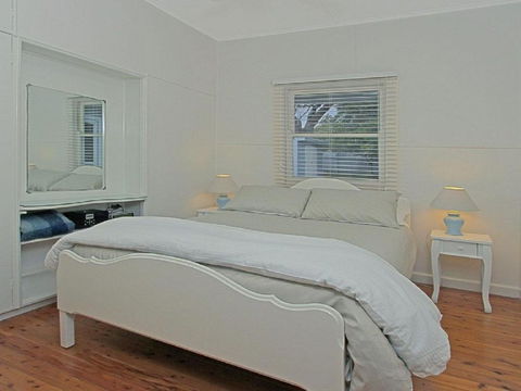 The Marlin A Gem Close To Rock Pools - Sunshine Coast Guide 6