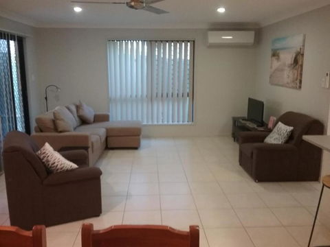 Banksia & Acacia Apartments - Sunshine Coast Guide 4