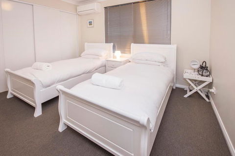 A Little Luxury In Town - Sunshine Coast Guide 1