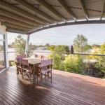 Aqua Vista A Stroll To Paynesville Forshore - Sunshine Coast Guide 0