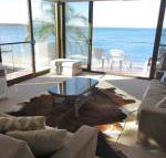 13 Harbourside 3 7 Soldiers Point Road fantastic waterfront unit - Sunshine Coast Guide