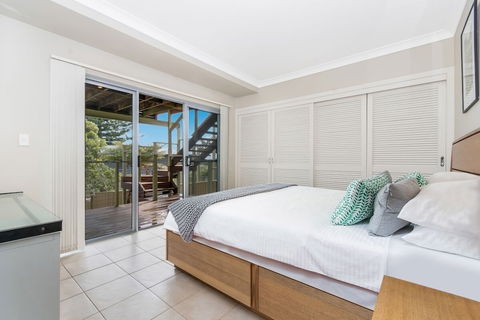 Angourie Blue Unit 2 - Sunshine Coast Guide 3