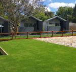 Jaspers Cabins - Sunshine Coast Guide