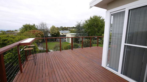 Position On Alexander - Sunshine Coast Guide 3