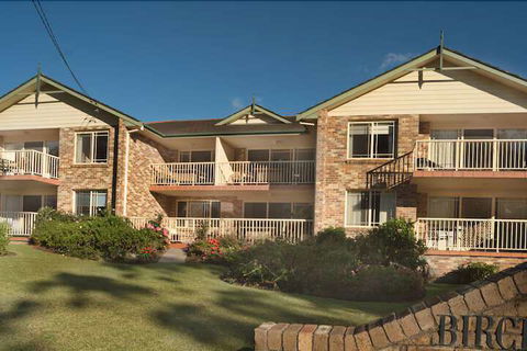 Birchgrove Apartments - Sunshine Coast Guide 2