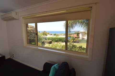 Telopea Cottage - Sunshine Coast Guide 4