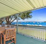 Sunset Beach House Soldiers Point Sleeps 9 - Sunshine Coast Guide