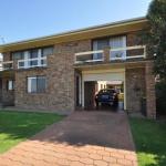 Flat 1 / 15 Dalmeny Drive - Sunshine Coast Guide 0