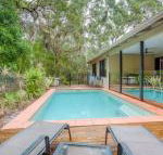 8 Ibis Court Rainbow Shores Swimming Pool Walk to Beach Executive Beach House - Sunshine Coast Guide