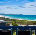 17 Dulling Street Beach House - Sunshine Coast Guide