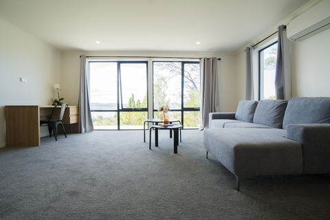 Amazing Sea Views Luxury Guest House - Sunshine Coast Guide 0