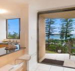 Allamanda U2 Awesome Location  - Sunshine Coast Guide