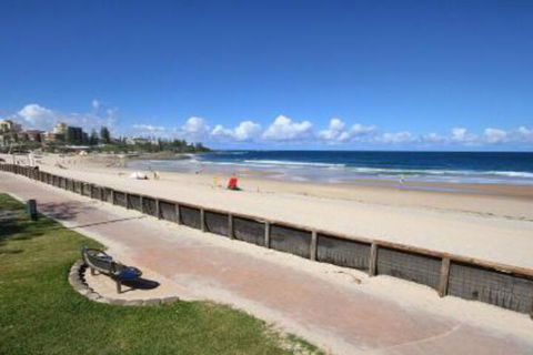 Alinga Unit 4 Amazing Ocean Views - Sunshine Coast Guide 2