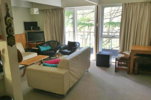 5 Maisonettes - Sunshine Coast Guide 0