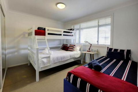 AtTHE COVE - Sunshine Coast Guide 5