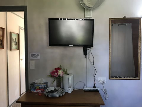 XYL Seaside Homestay - Sunshine Coast Guide 3