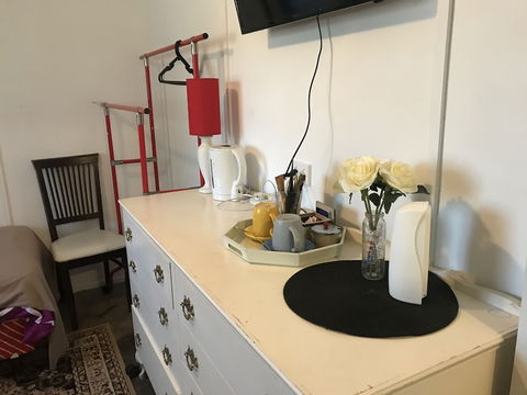 XYL Seaside Homestay - Sunshine Coast Guide 5