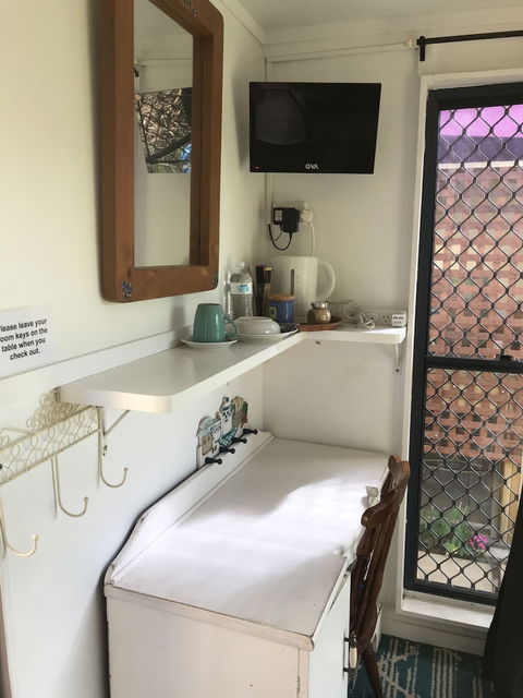 XYL Seaside Homestay - Sunshine Coast Guide 6
