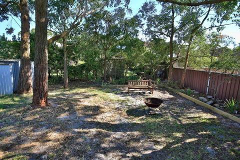 Innisfree Pet Friendly 2 Mins To Beach - Sunshine Coast Guide 4