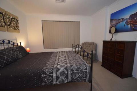 Park View Modern House - Sunshine Coast Guide 2