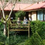 Adelaide Hills B & B Accommodation - Sunshine Coast Guide 0