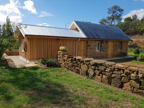 Rosendale Stables - Sunshine Coast Guide 3