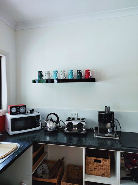 Wanderlust Cottage - Sunshine Coast Guide 1