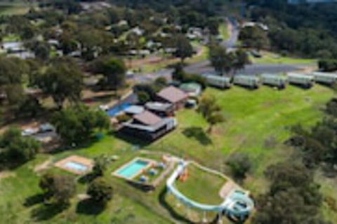 Reflections Holiday Park Lake Burrendong - Sunshine Coast Guide 0