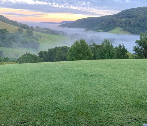 The Eco Hut - Sunshine Coast Guide 3