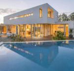 Cinque - Sunshine Coast Guide