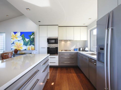Mitchell Parade 154. - Sunshine Coast Guide 3
