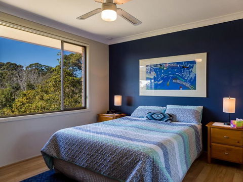 NARRAWALLEE RETREAT - Sunshine Coast Guide 3