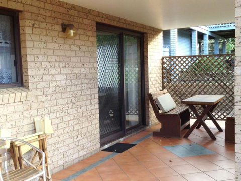 Seascape At Mollymook - Sunshine Coast Guide 6