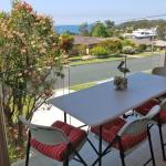 Seaview 48 MOLLYMOOK - Sunshine Coast Guide 0