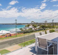 Salt  Light Mollymook - Sunshine Coast Guide
