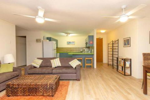 Apartment With Inground Pool - Sunshine Coast Guide 0