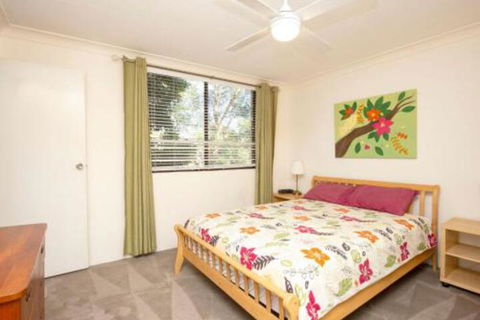 Apartment With Inground Pool - Sunshine Coast Guide 3