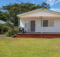 Coastal Cottage - Sunshine Coast Guide