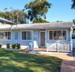 Surfs Up - Sunshine Coast Guide
