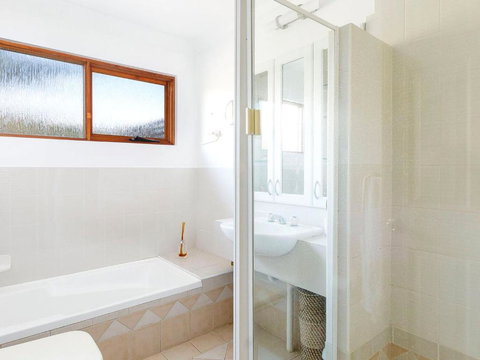 The Palms On Bowral - Sunshine Coast Guide 6