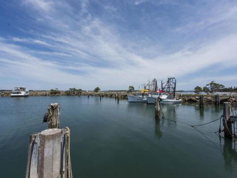 Bayside Beauty - Sunshine Coast Guide 1