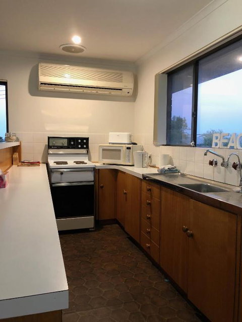 The Castle - Sunshine Coast Guide 1